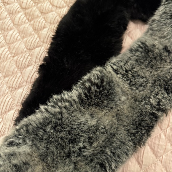 Faux Renzi by Dani Faux Fur Eternity Scarf. Black and Grey. O/S - Picture 2 of 3